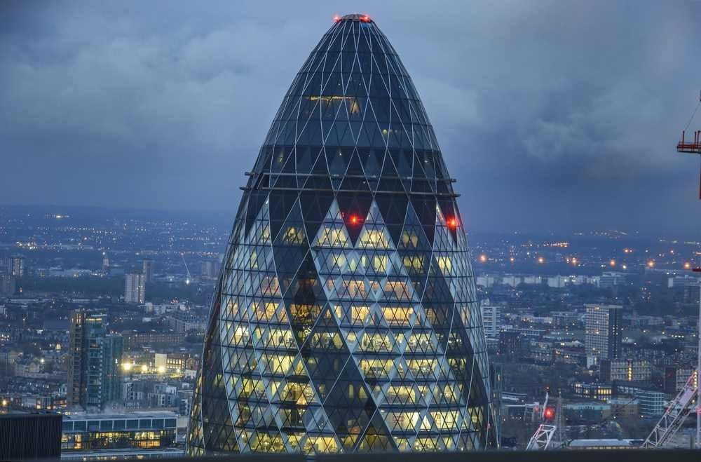 City’s first female stockbroker chief is role model