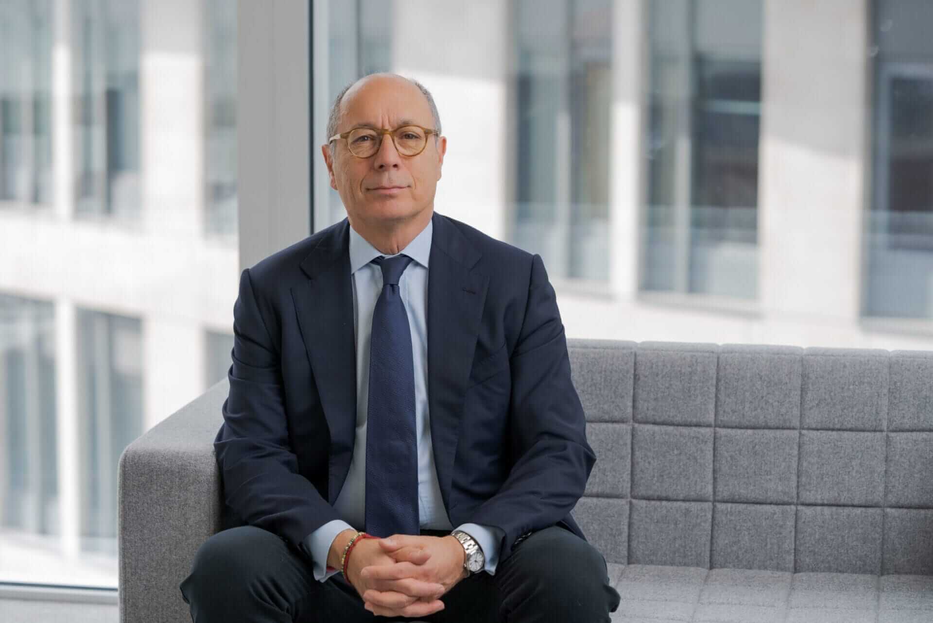 Image-187 - Cavendish